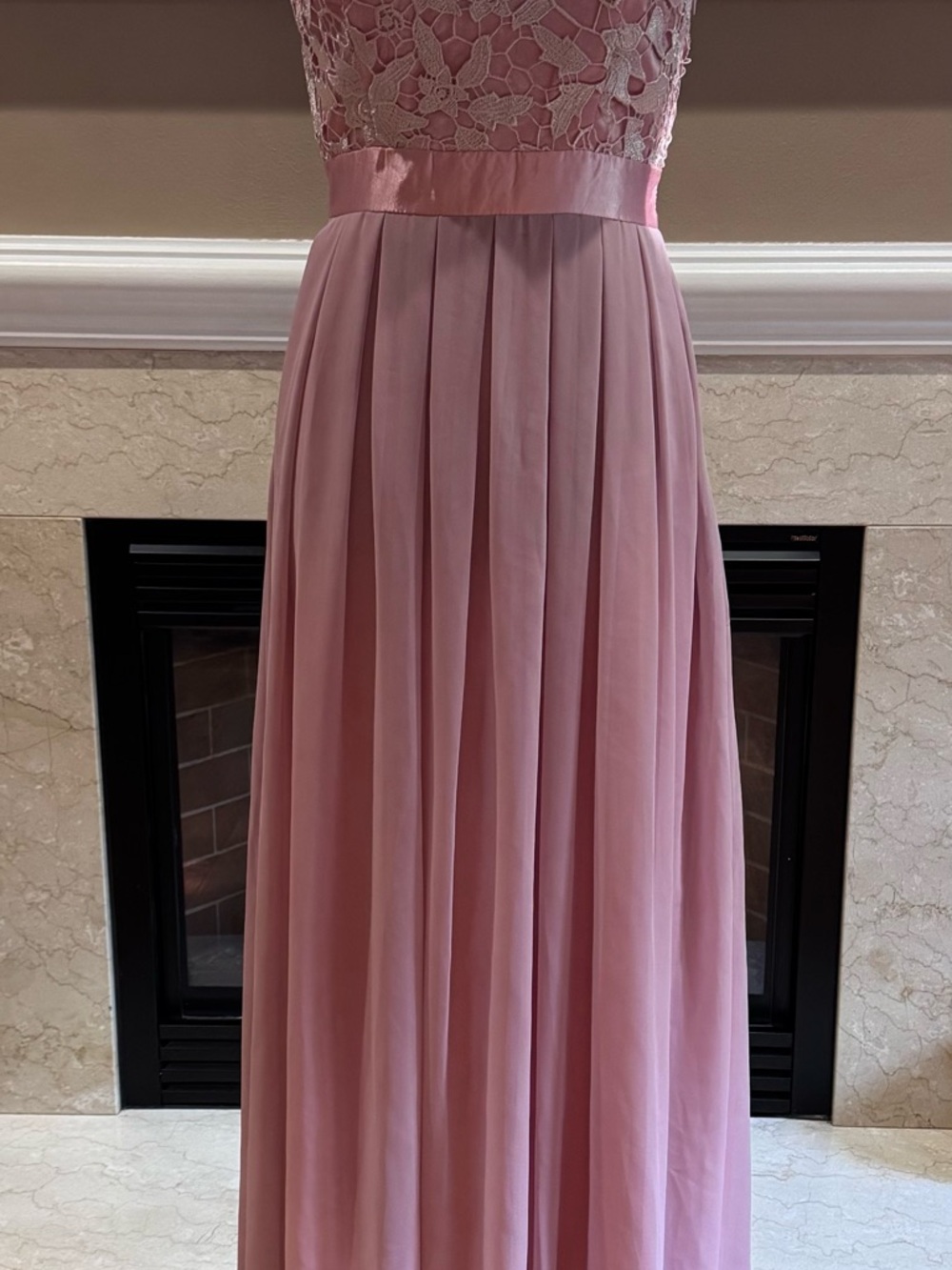 NEW iEFiEL Pink Chiffon and Lace Party Dress with a Satin Sash
